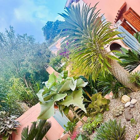 Il Giardino Davanti Al Mare Орозеи Экстерьер фото